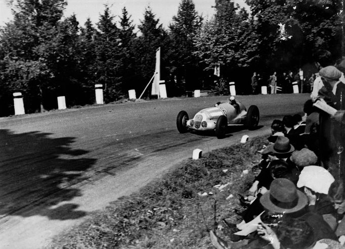 Velká cena 1937 v Brně: Richard Seaman, Mercedes W 125