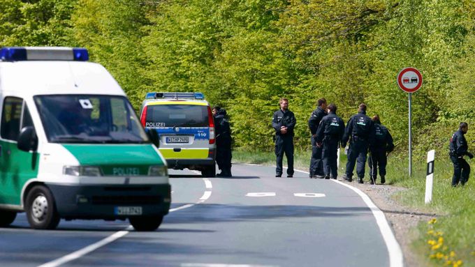 Policie blízko města Oberursel, 30. dubna 2015