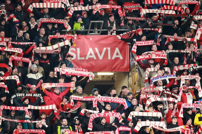 Slavia - Plzeň, Fortuna:Liga