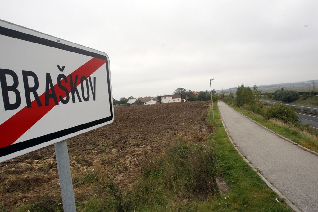 Domy poslancú středočeských