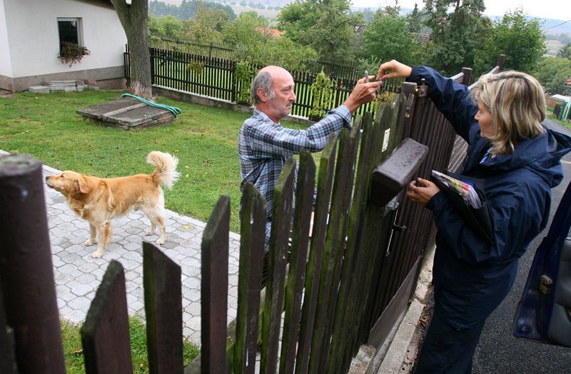 Motorizované doručování pošty na Příbramsku