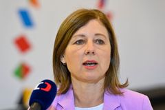Jourová: Češi mohou navrhnout odebrání hlasovacích práv Maďarsku, nemusí na nic čekat