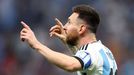 Finále MS ve fotbale 2022, Argentina - Francie: Lionel Messi slaví gól na 1:0.