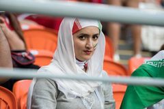 Po upálení mladé dívky tlačí svět na Írán: Nechte ženy chodit na fotbal