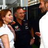 Šéf týmu F1 Christian Horner, Geri Hornerová známá pod dívčím jménem Halliwellová a David Beckham ve VC Miami formule 1 2022