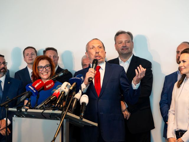Klaus ml. představil nové hnutí Trikolóra. Vezmeme si naši zemi zpátky, řekl - Aktuálně.cz
Trikolora Hnuti Wiki