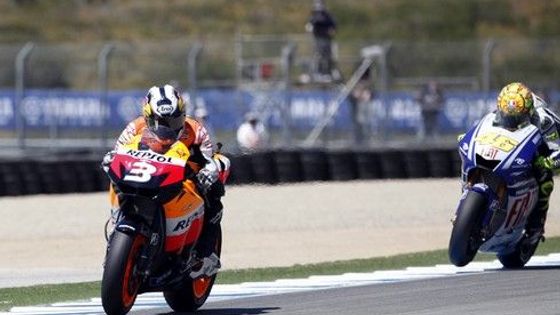 Obrazem: Rychlá kola v Laguna Seca. Závod Moto GP vyhrál Pedrosa