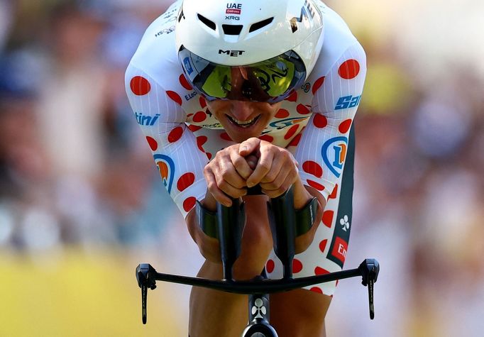 Tadej Pogačar v časovce v 5. etapě Tour de France 2025