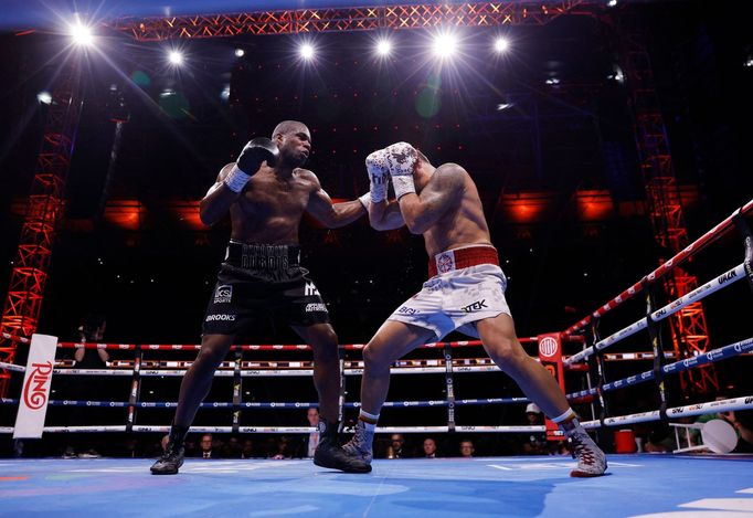 Olexander Usyk versus Daniel Dubois