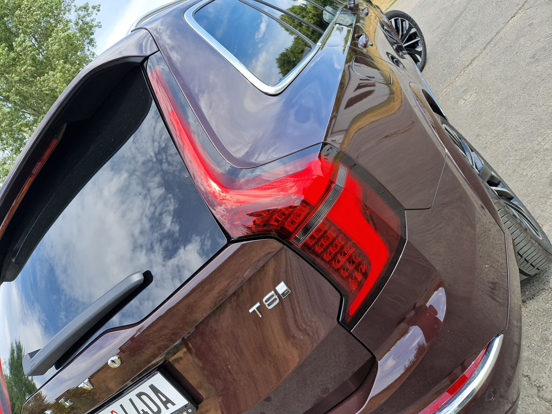 Volvo XC90 T8 AWD