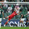 Sálim Davsárí dává gól v zápase Argentina - Saúdská Arábie na MS 2022