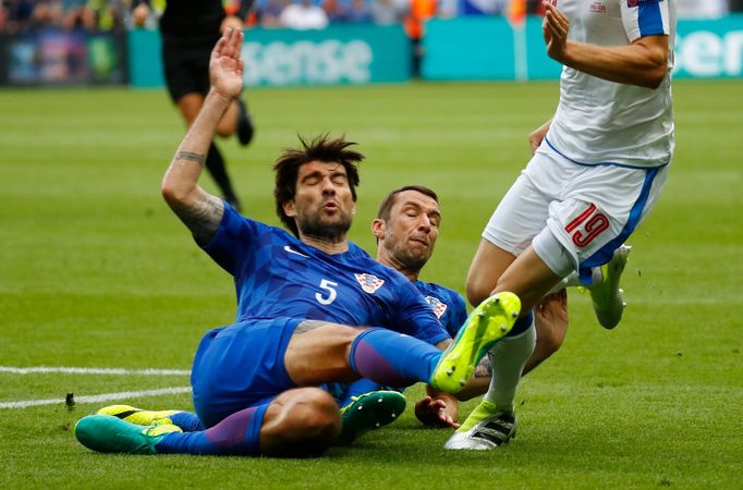 Euro 2016,Česko-Chorvatsko: Ladislav Krejčí  - Vedran Čorluka