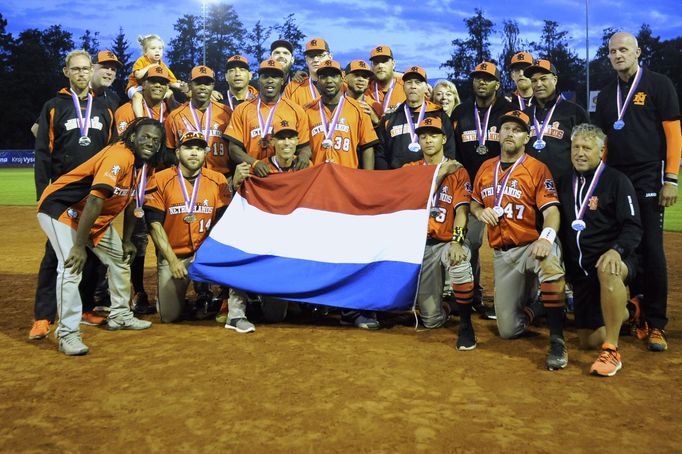 ME v softballu ČR, stříbrní Nizozemci