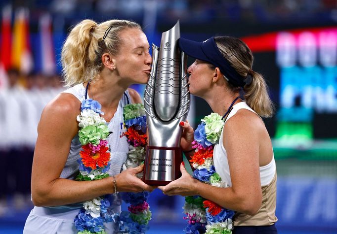 Kateřina Siniaková, Storm Hunterová (Wu-chan 2025)