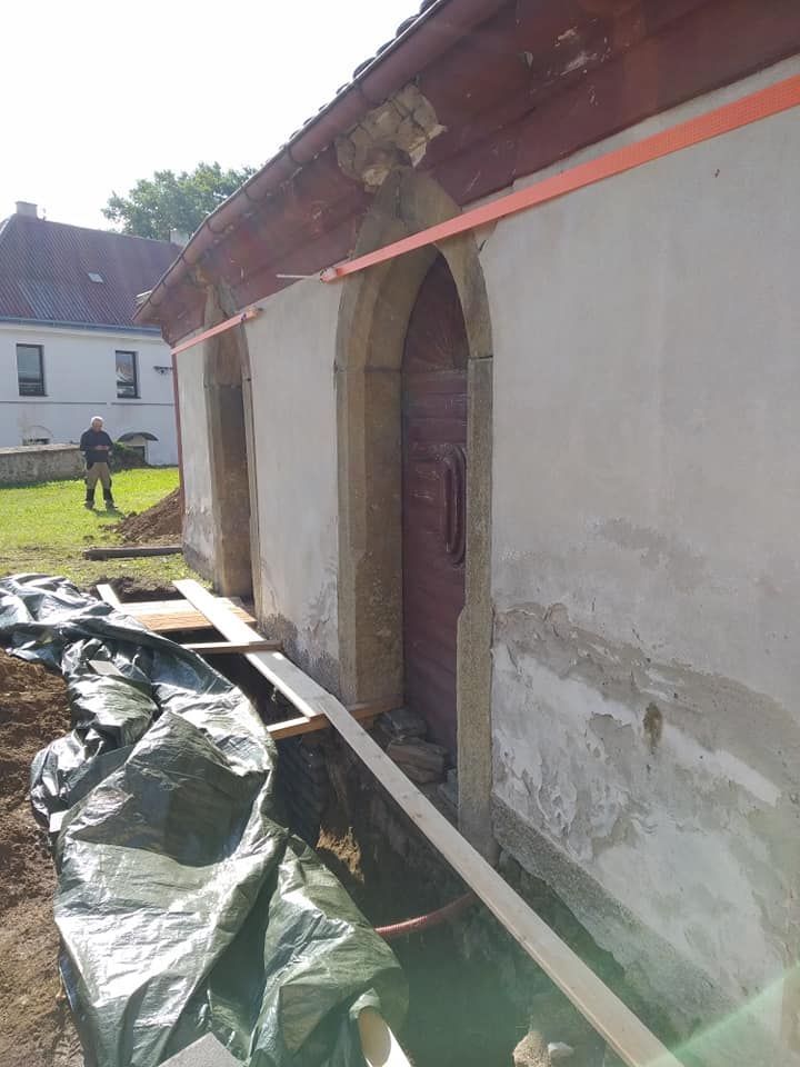 Oprava kostela Sv. Jana Křtitele v Klukách