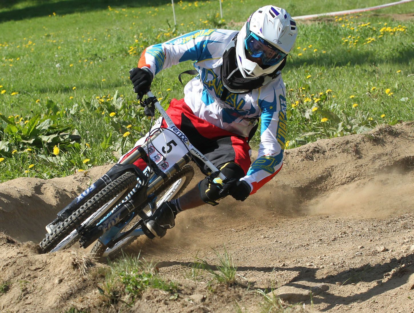 Český pohár horských kol ve sjezdu, Monínec