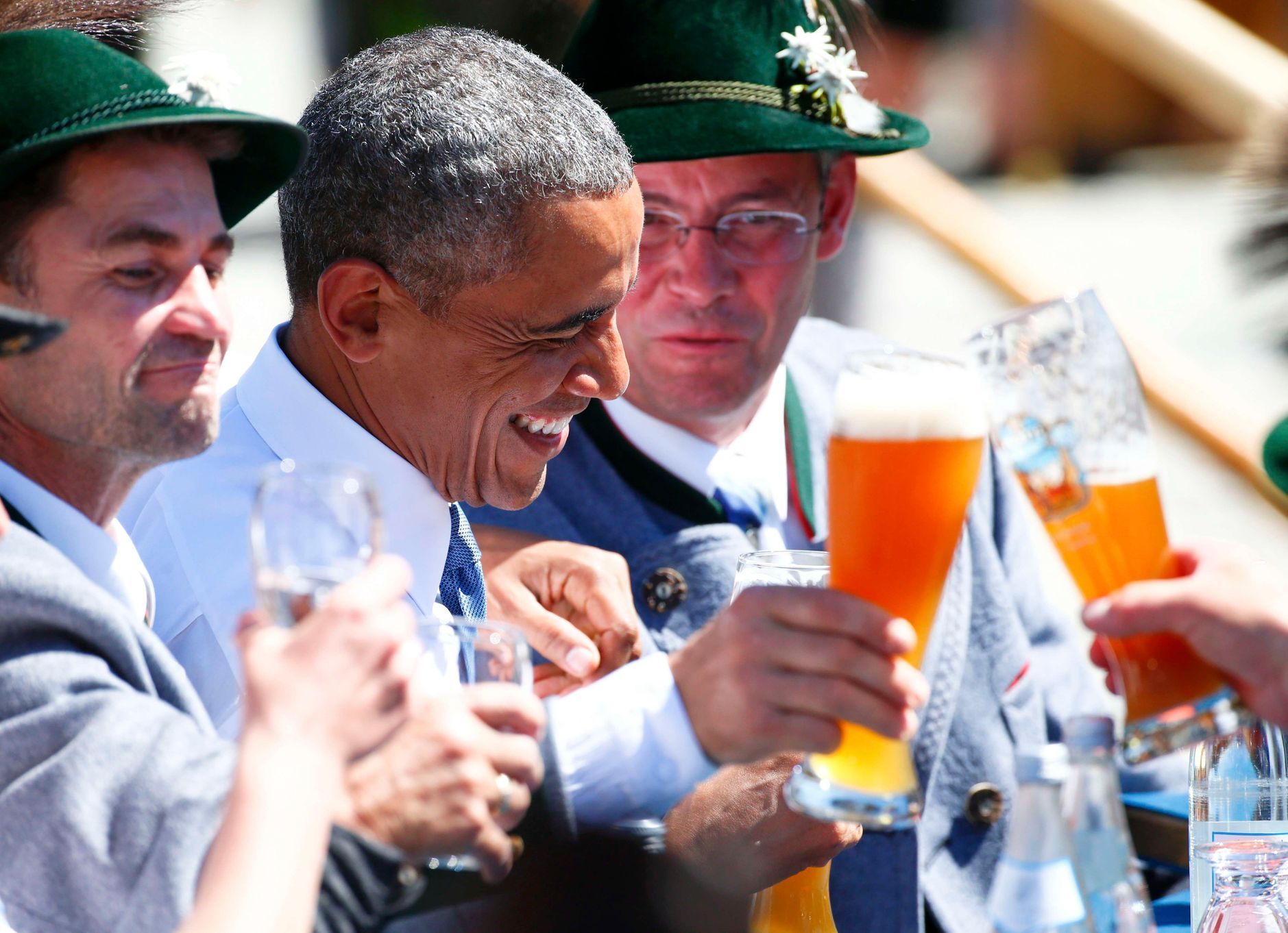 Obama - Merkelová - summit G7 - Bavorsko