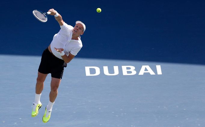 Tomáš Berdych v zápase s Kamkem (Dubaj 2013)