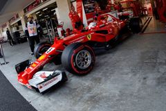 Vettel odstartuje v Mexiku z prvního místa. Formule 1 pomůže zmírnit následky zemětřesení