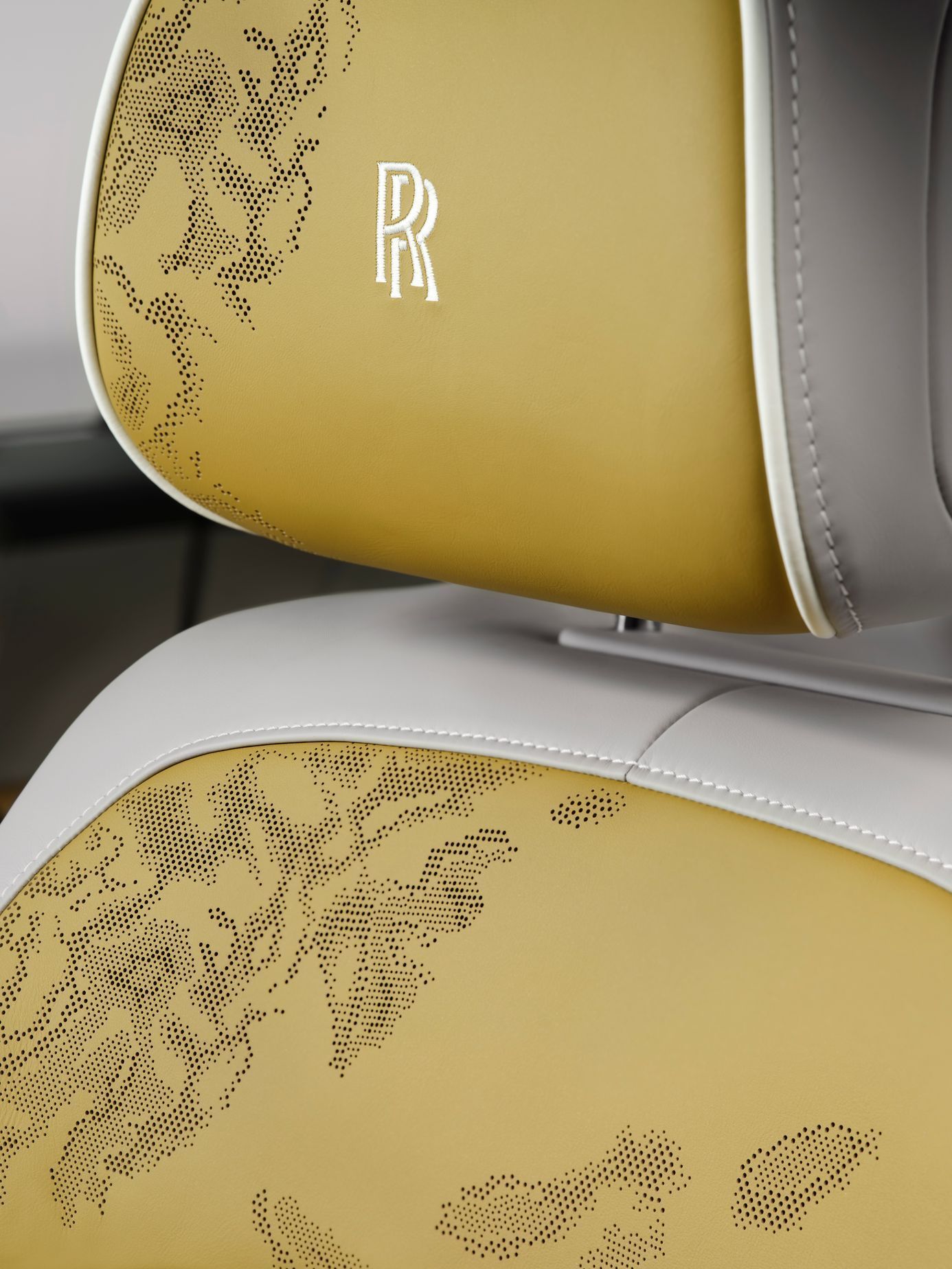 Rolls-Royce Series II (2024)