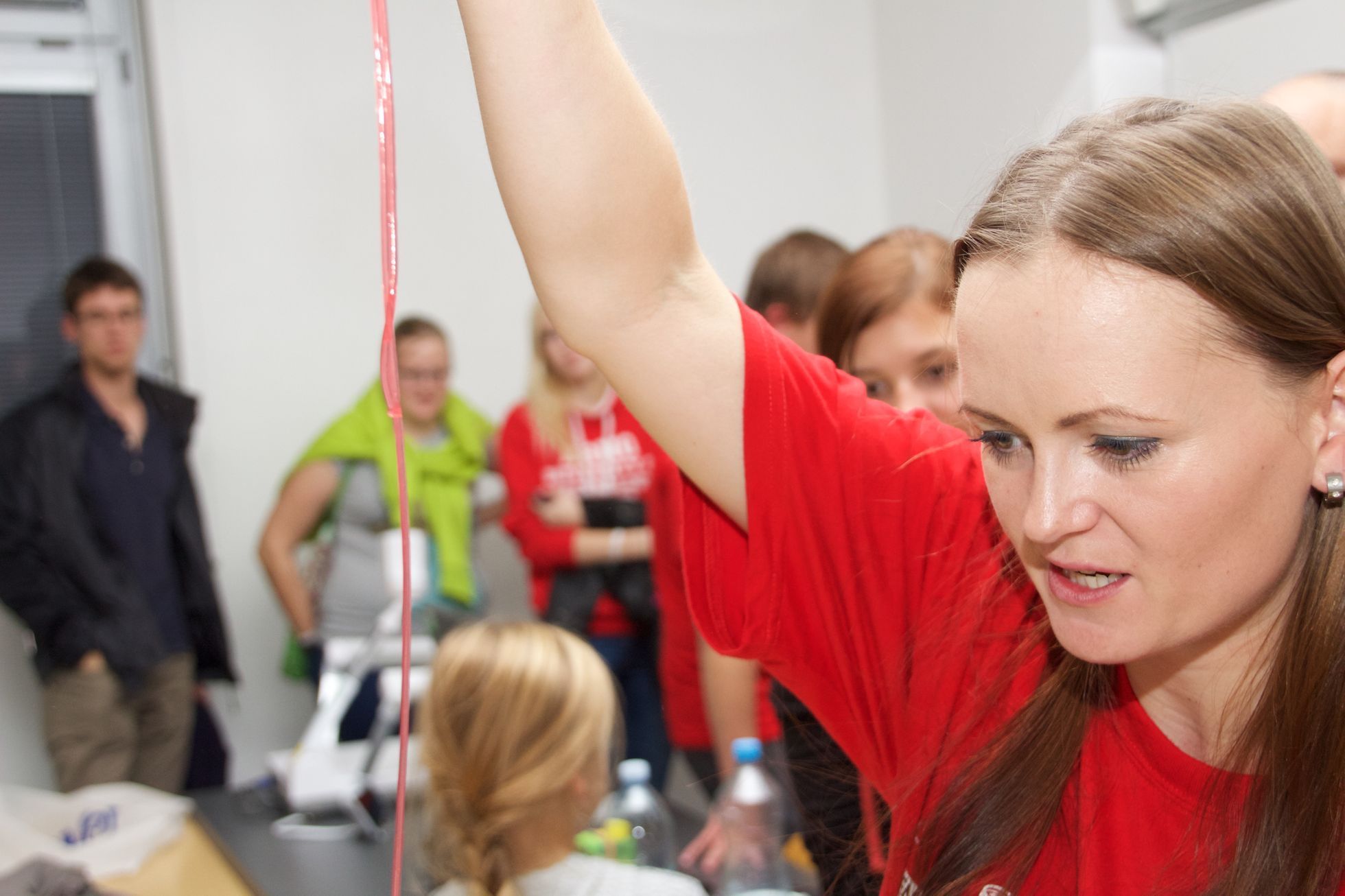 Brněnská Noc vědců. Mladí vědci ukázali, že věda může být i zábavná