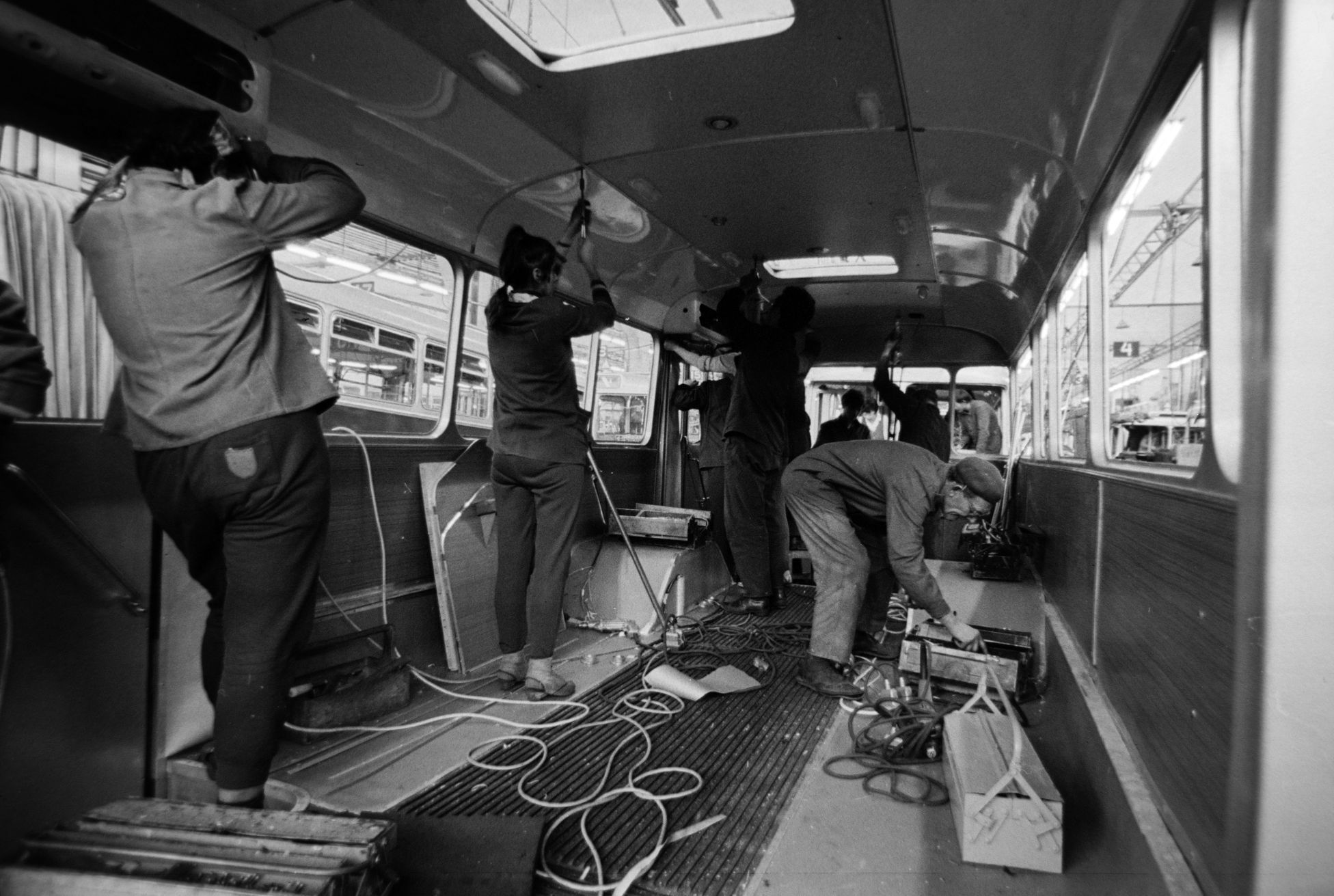 Výroba autobusů Ikarus 1969