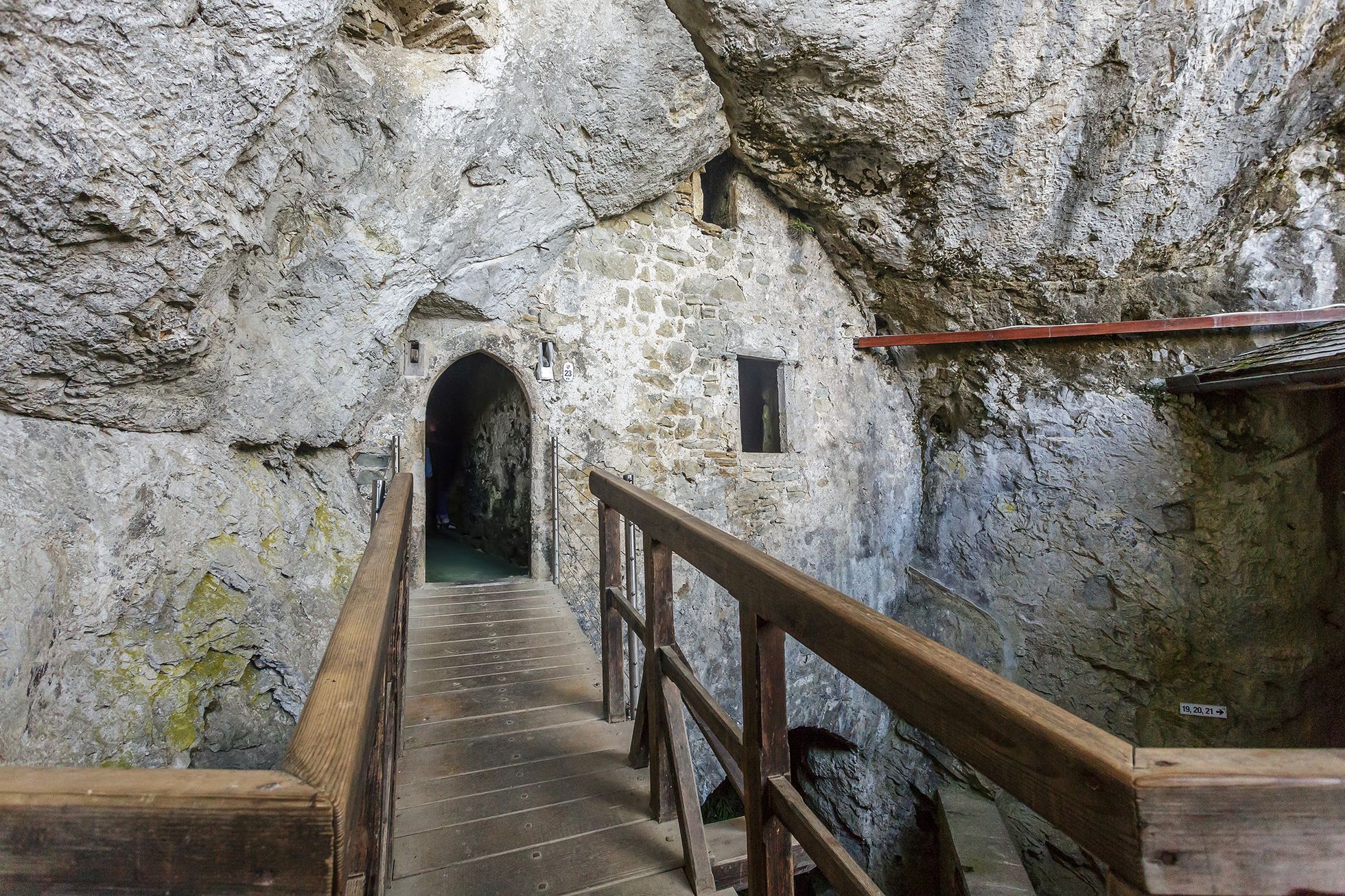 Jednorázové užití / Fotogalerie / Úžasná podívaná na skalní města světa