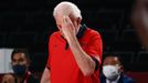 Americký kouč Gregg Popovich v zápase USA - Česko na OH 2020