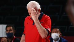 Americký kouč Gregg Popovich v zápase USA - Česko na OH 2020