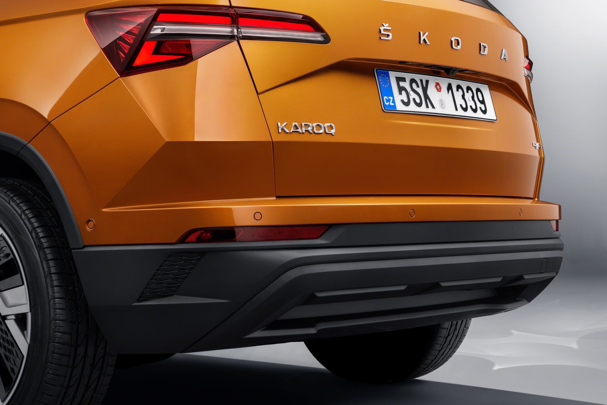 Škoda Karoq facelift - embargo 30.11.2021 10:00