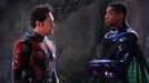 Paul Rudd jako Ant-Man a Jonathan Majors coby Kang Dobyvatel.