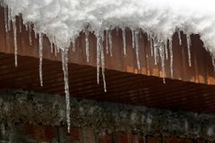 Špilberk se kvůli pádu sněhové desky na nádvoří uzavřel návštěvníkům, jde o jejich bezpečnost