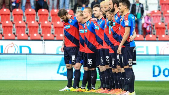 Prohlédněte si fotografie z odvety semifinále MOL Cupu, z něhož si po remíze 0:0 v Plzni zajistili hráči Mladé Boleslavi postup do finále.