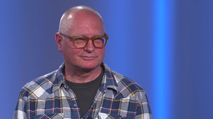 Fendrych: V Evropě loni zemřelo 68 tisíc lidí navíc. Miliardáři na tom vydělali