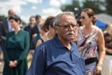 Mezi návštěvníky vepřína se objevil i předseda výboru pro odškodnění romského holokaustu a potomek obětí Čeněk Růžička, který mimo jiné ocenil zásluhu vlády Bohuslava Sobotky, která o odstranění budov vepřína v roce 2018 rozhodla.