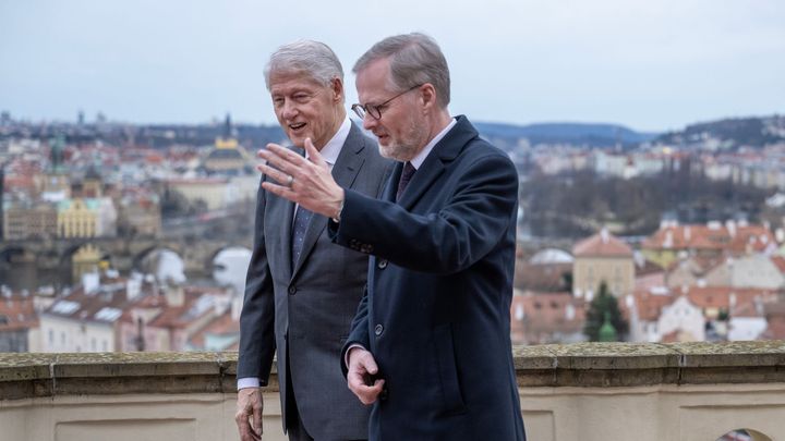 Fiala se setkal s americkým exprezidentem Clintonem, přijal ho v Kramářově vile