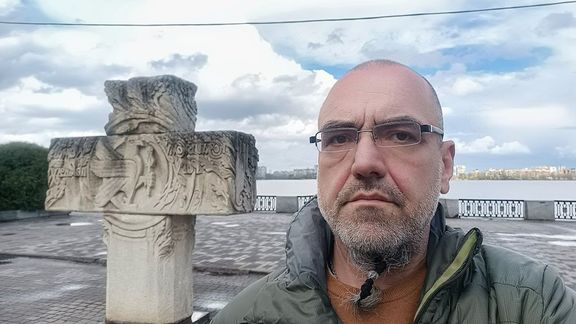 Na břehu Dněpru v Dnipru
