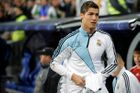 Cristiano Ronaldo se vrátil po zranění na lavičku Realu Madrid