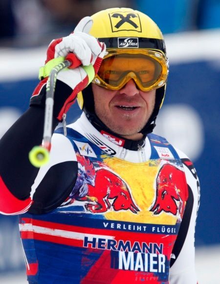 Hermann Maier po svém dojezdu v Kitzbüehelu