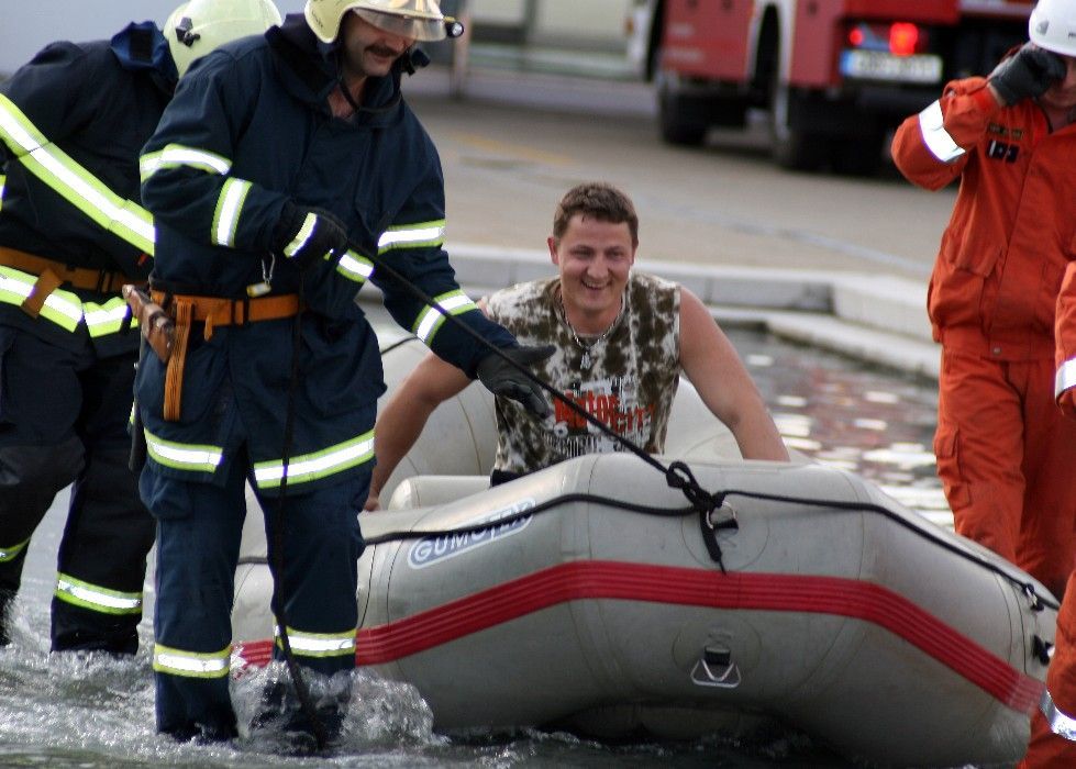 cvičení hasičů na Výstavišti v Brně