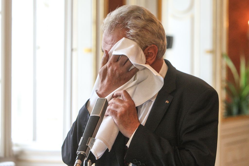Prezident Miloš Zeman jmenoval premiérem Jiřího Rusnoka