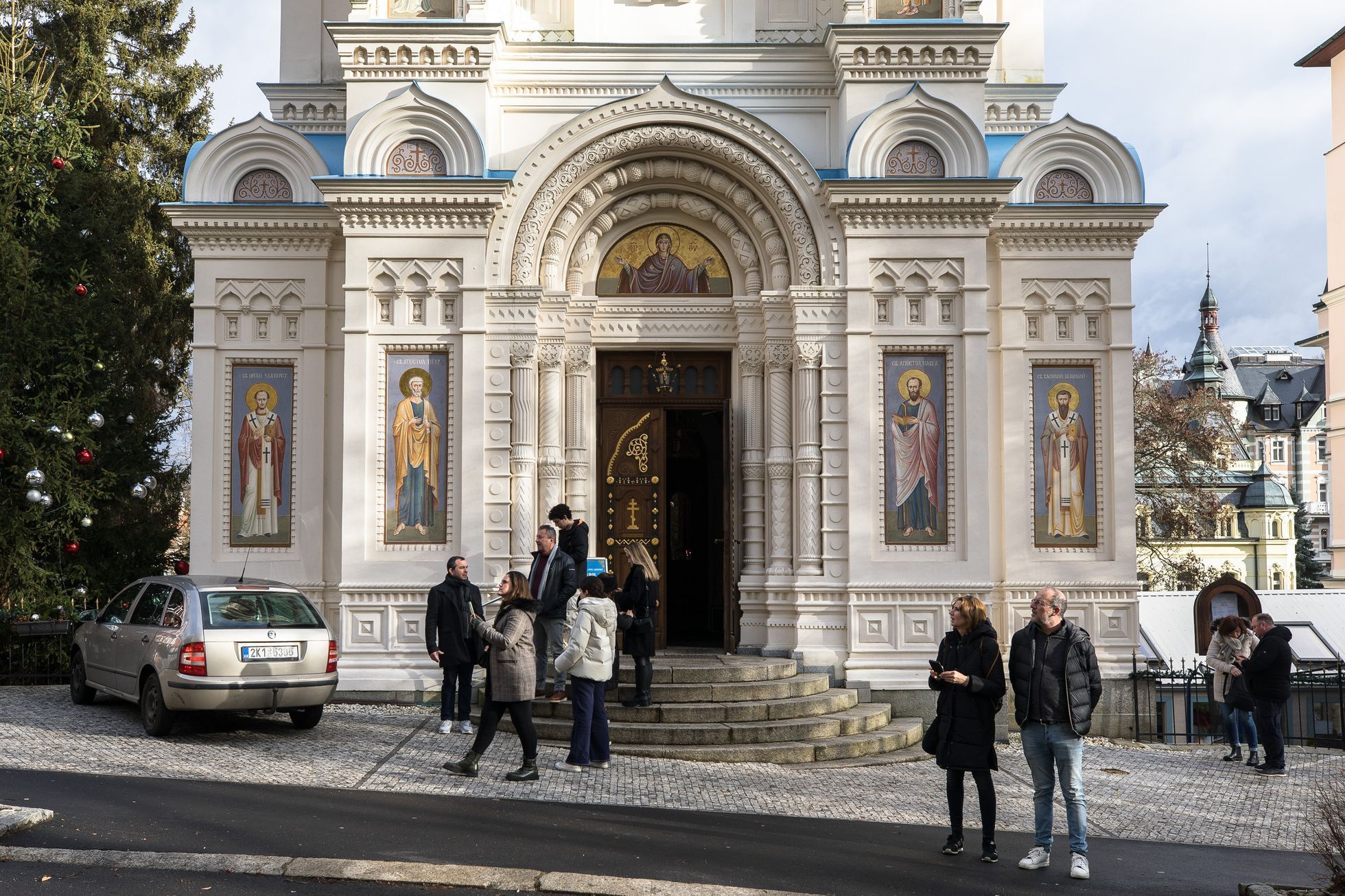 Karlovy Vary, turismus, obchody, turisté