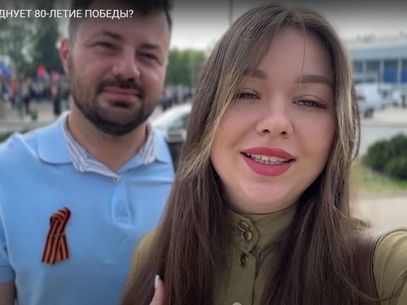 Youtuberka Anastasija Koževnikovová, obyvatelka Mariupolu. 9. května 2025.