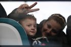Na Letišti Václava Havla v Praze přistála v pátek odpoledne druhá skupina křesťanských uprchlíků z Iráku. Akci s posvěcením vlády organizuje Nadační fond Generace 21.