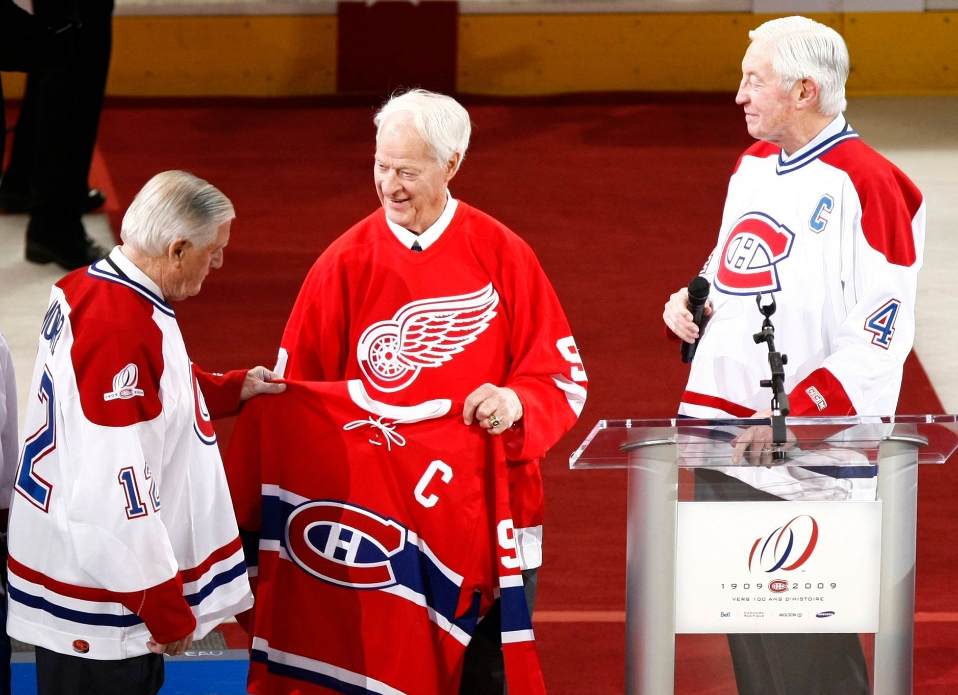Legendy NHL Dickie Moore, Gordie Howe a Jean Beliveau