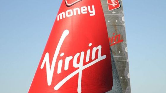 Branson vyplouvá pokořit rekord. Získá modrou stuhu?