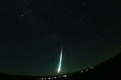Hledá se meteorit. Vědci pátrají po částech bolidu, který ozářil oblohu i nad Českem
