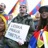 Demonstrace pro Tibet před čínskou ambasádou