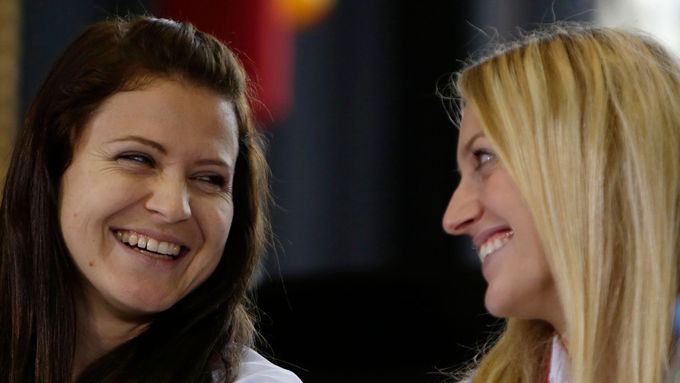 Lucie Šafářová a Petra Kvitová jsou na tenisovém okruhu mezi soupeřkami oblíbené