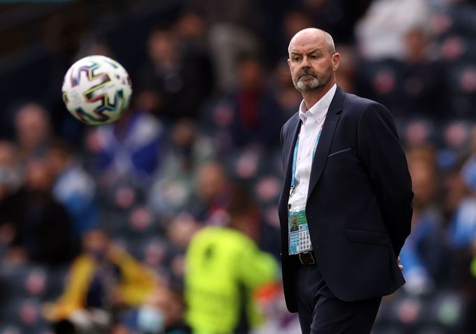 Steve Clarke v zápase Skotsko - Česko na ME 2020